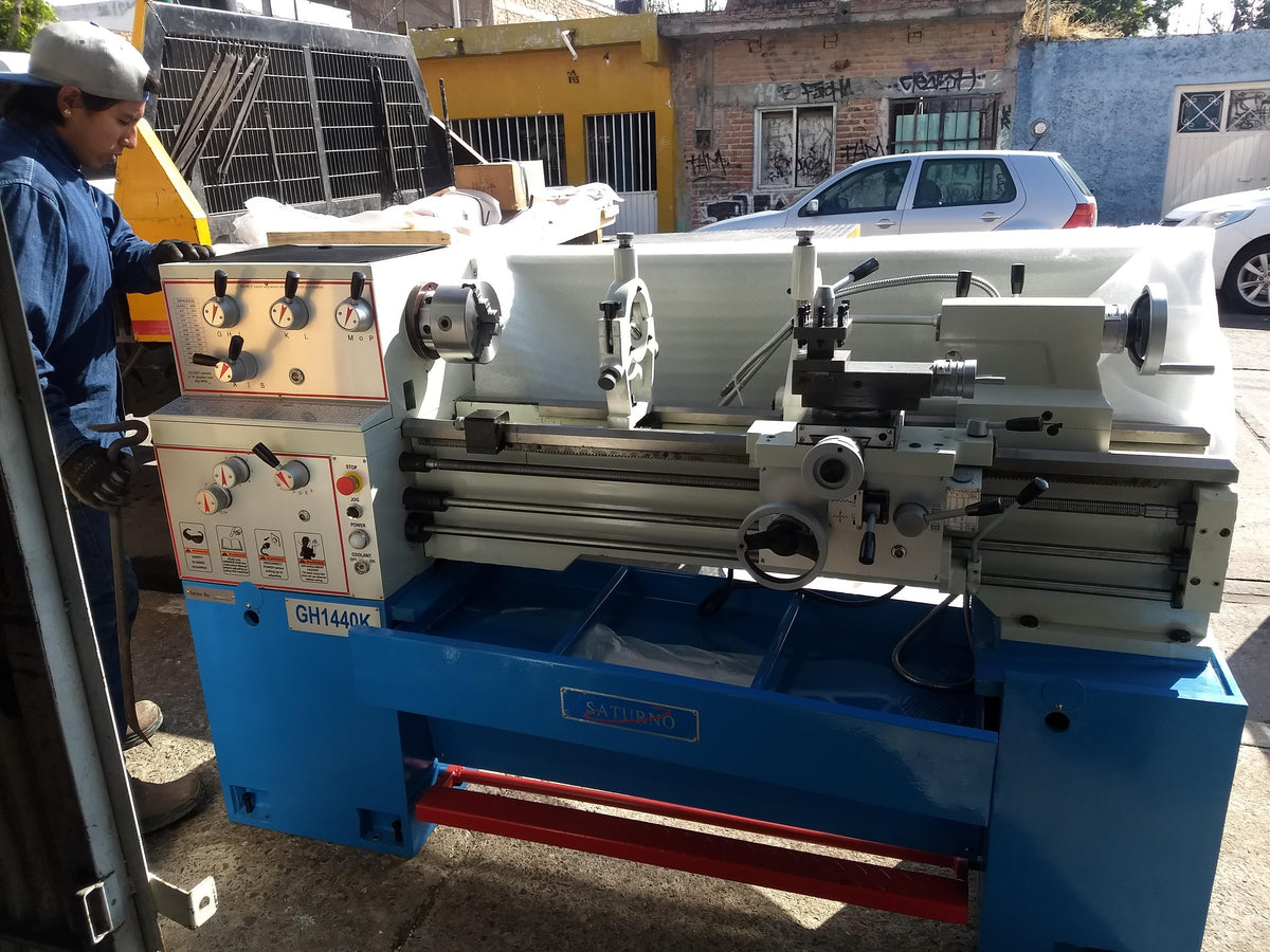 Torno instalado